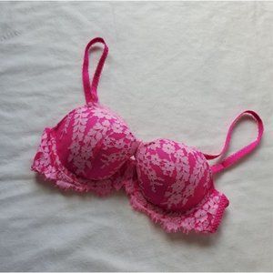 Victoria's Secret Dream Angels lined Demi Bra Size 34C pink on pink lace